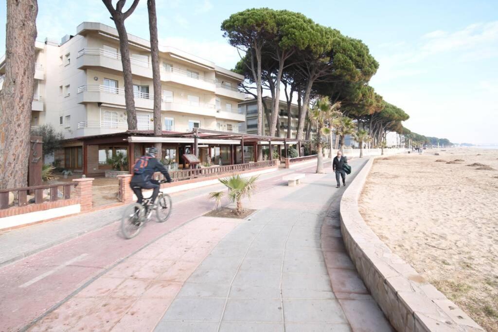 Apartamento Con Vistas Al Mar En קמברילס מראה חיצוני תמונה