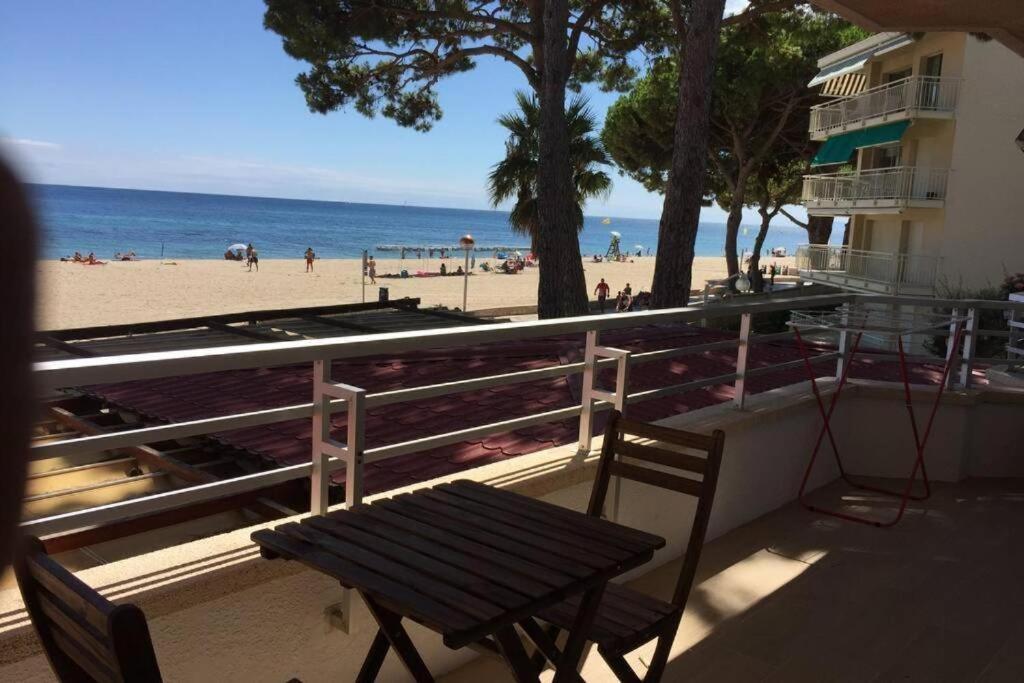 Apartamento Con Vistas Al Mar En קמברילס מראה חיצוני תמונה